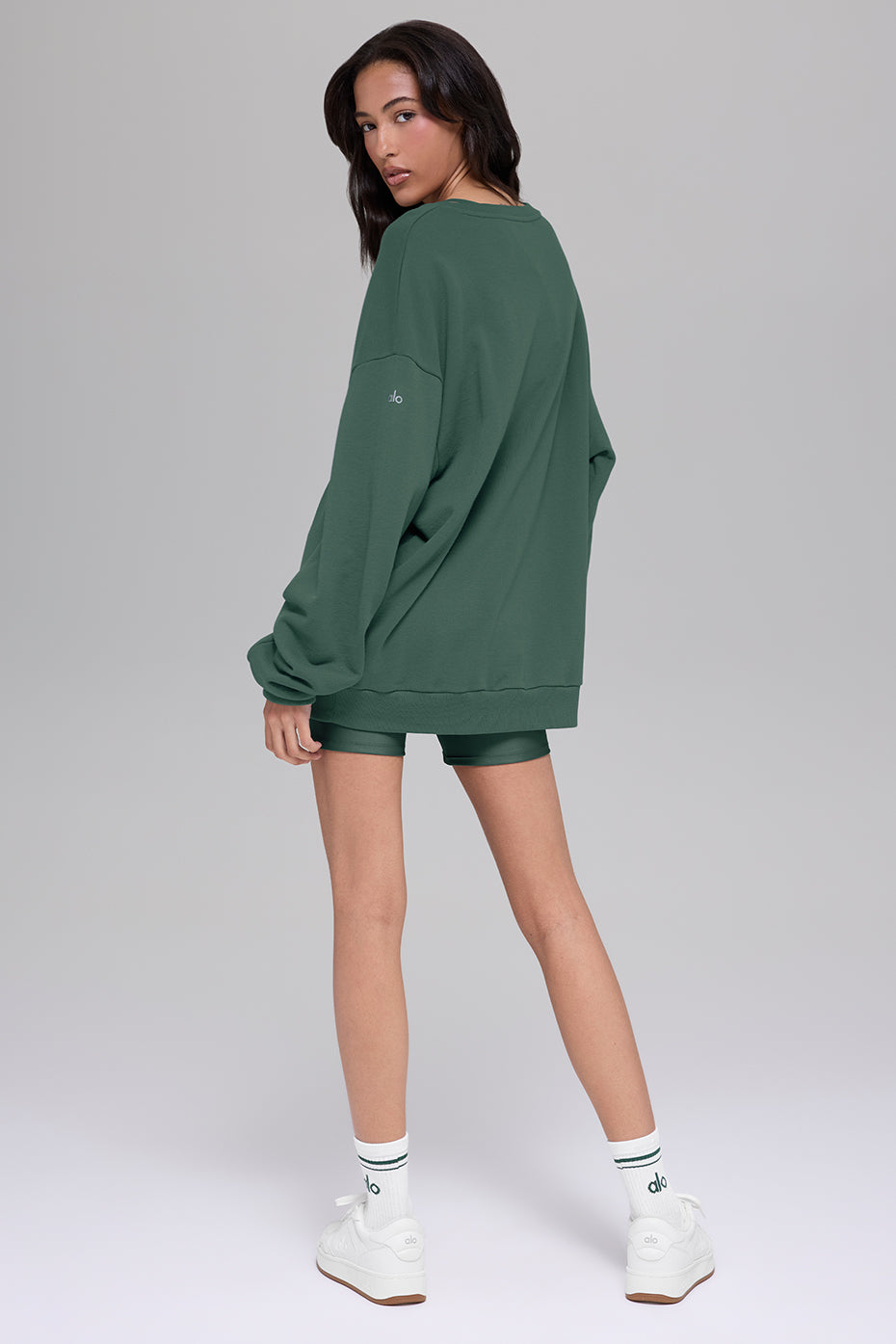 Chill Crew Neck Pullover
