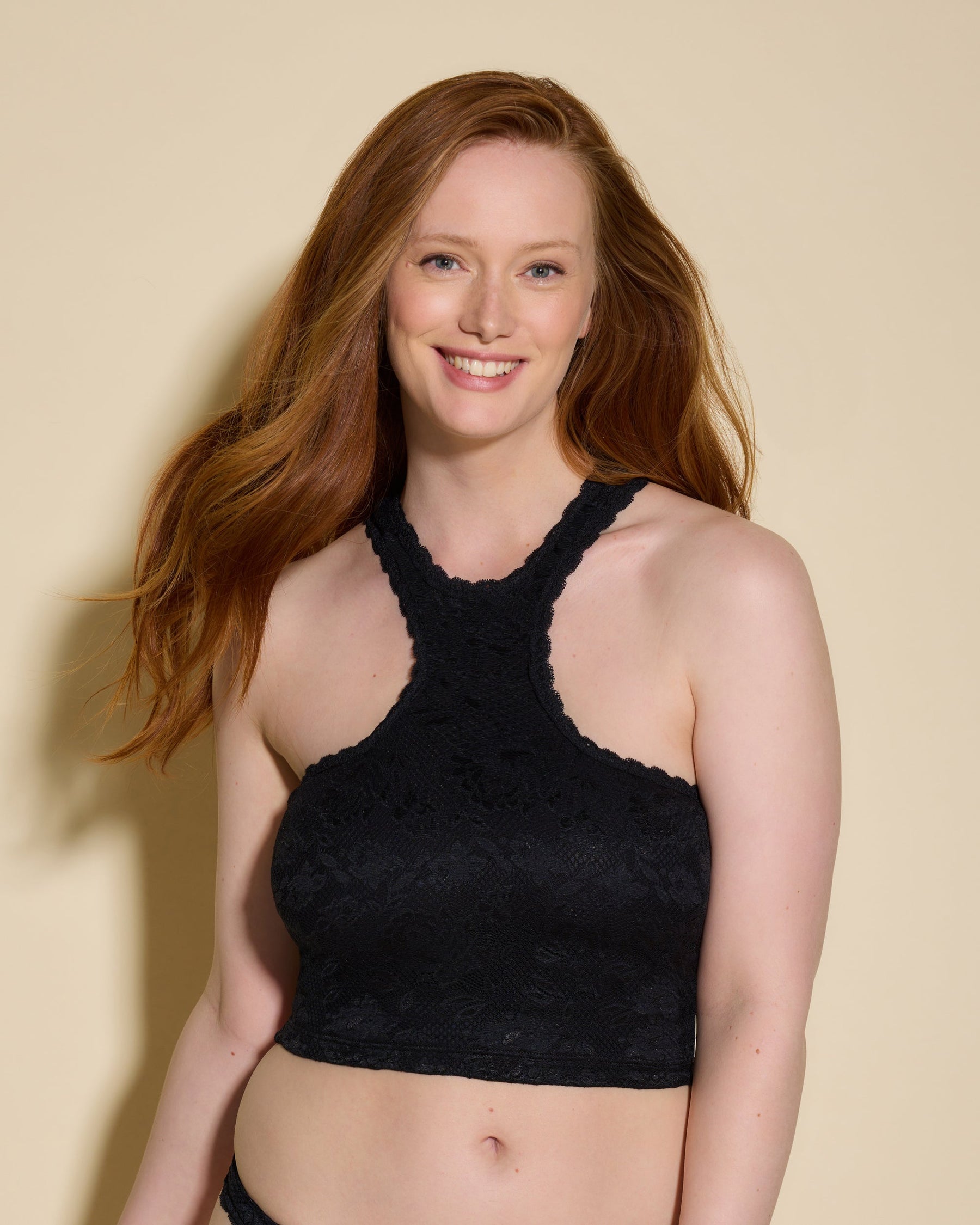 Curvy Halter Cropped Cami
