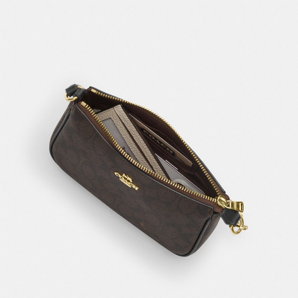 Nolita 19 In Signature Canvas