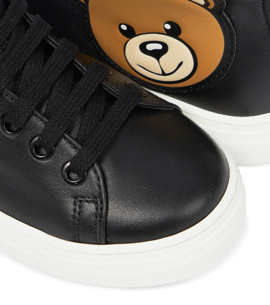 Leather sneakers