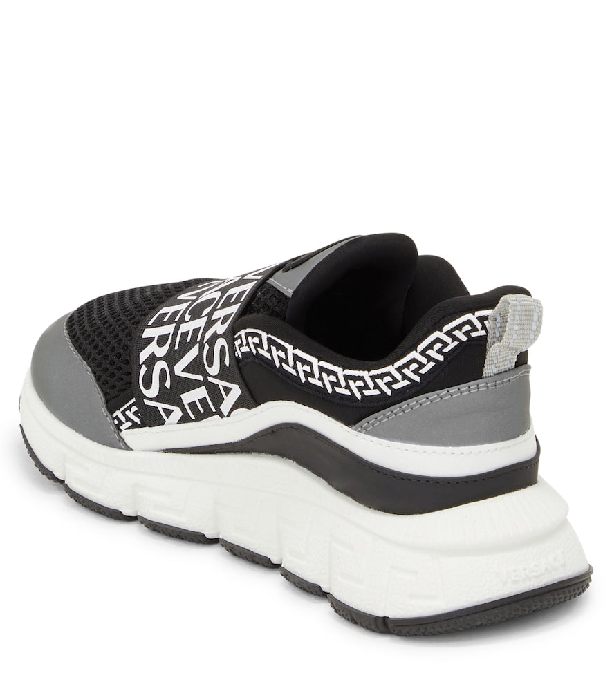 Trigreca logo printed sneakers