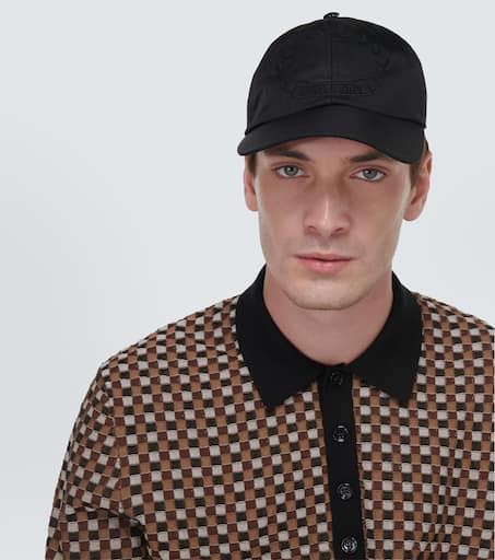 Logo embroidered baseball cap