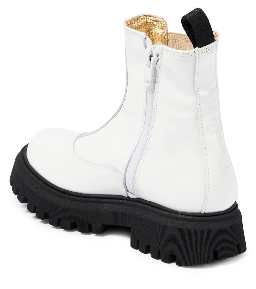 Logo patent leather boots