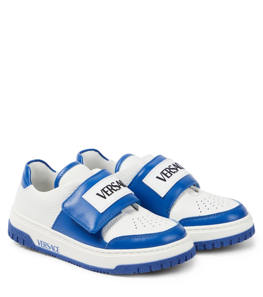 Leather sneakers