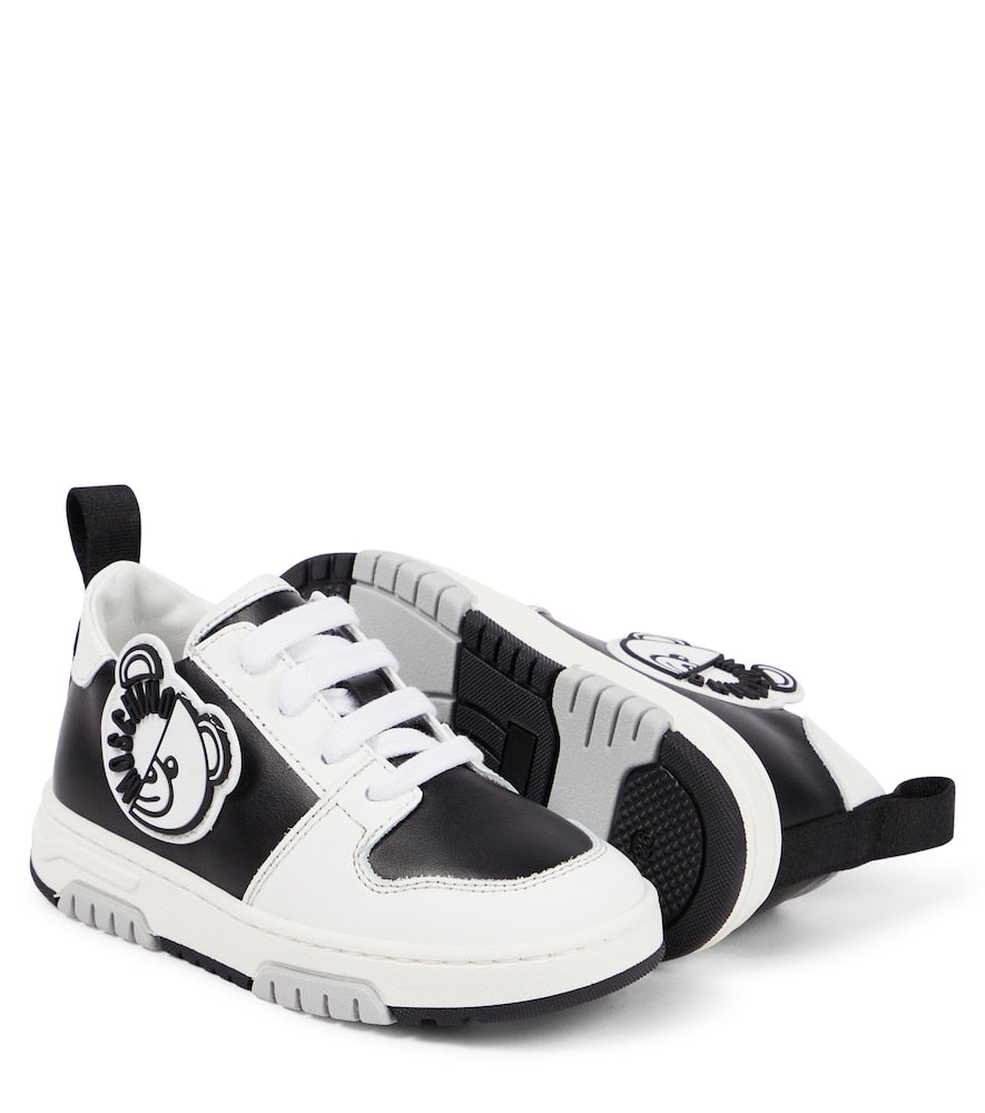 Leather sneakers