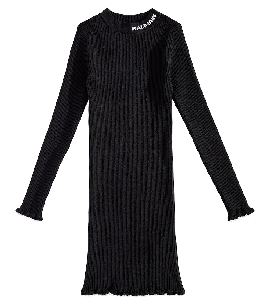 Knitted dress