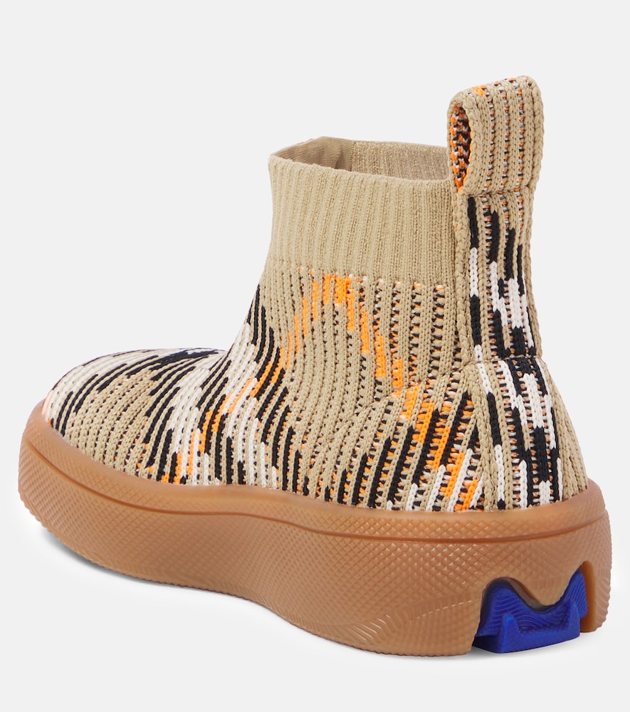 Burberry Check boots