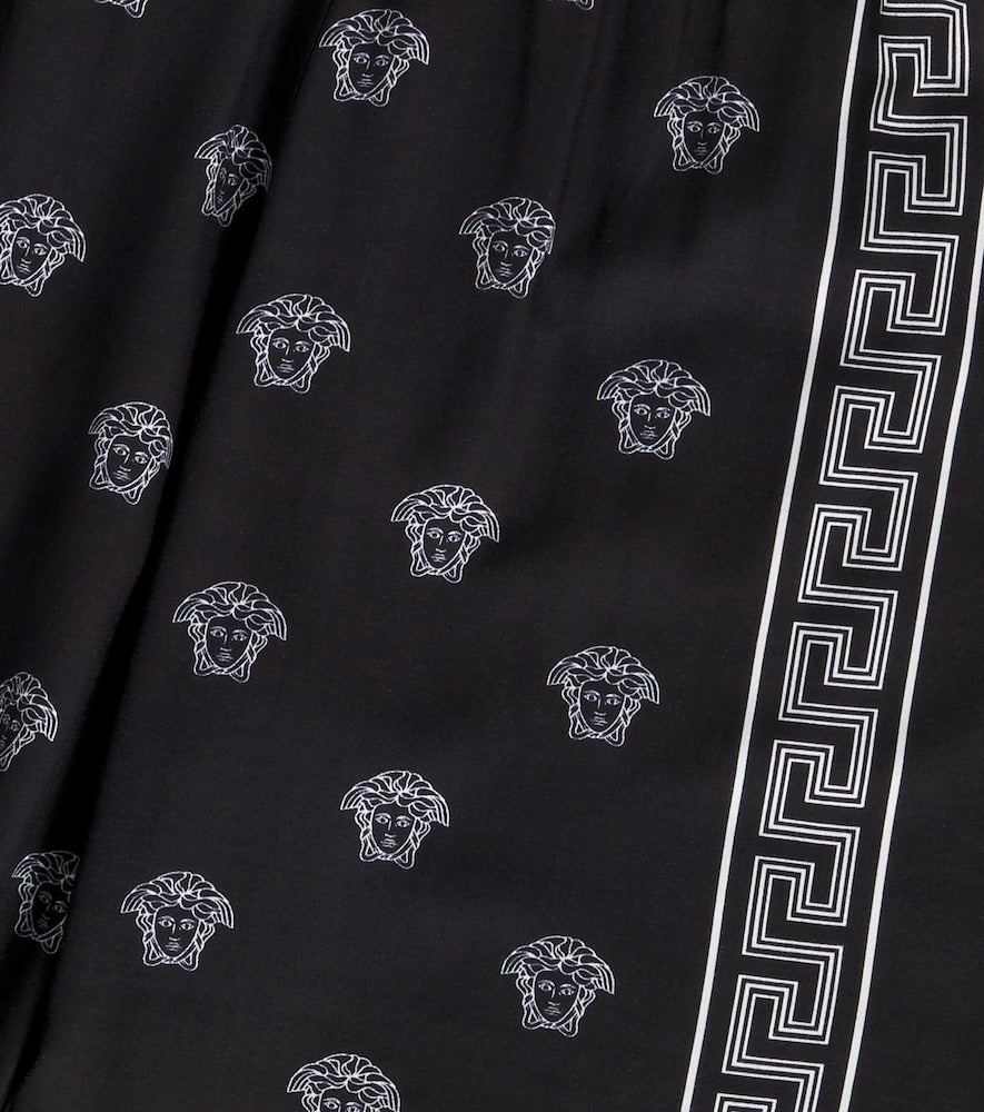 Medusa bandana shorts