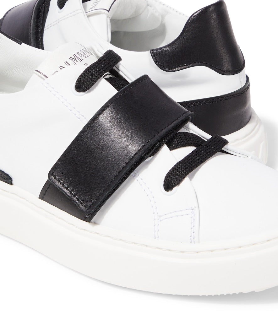 Leather sneakers