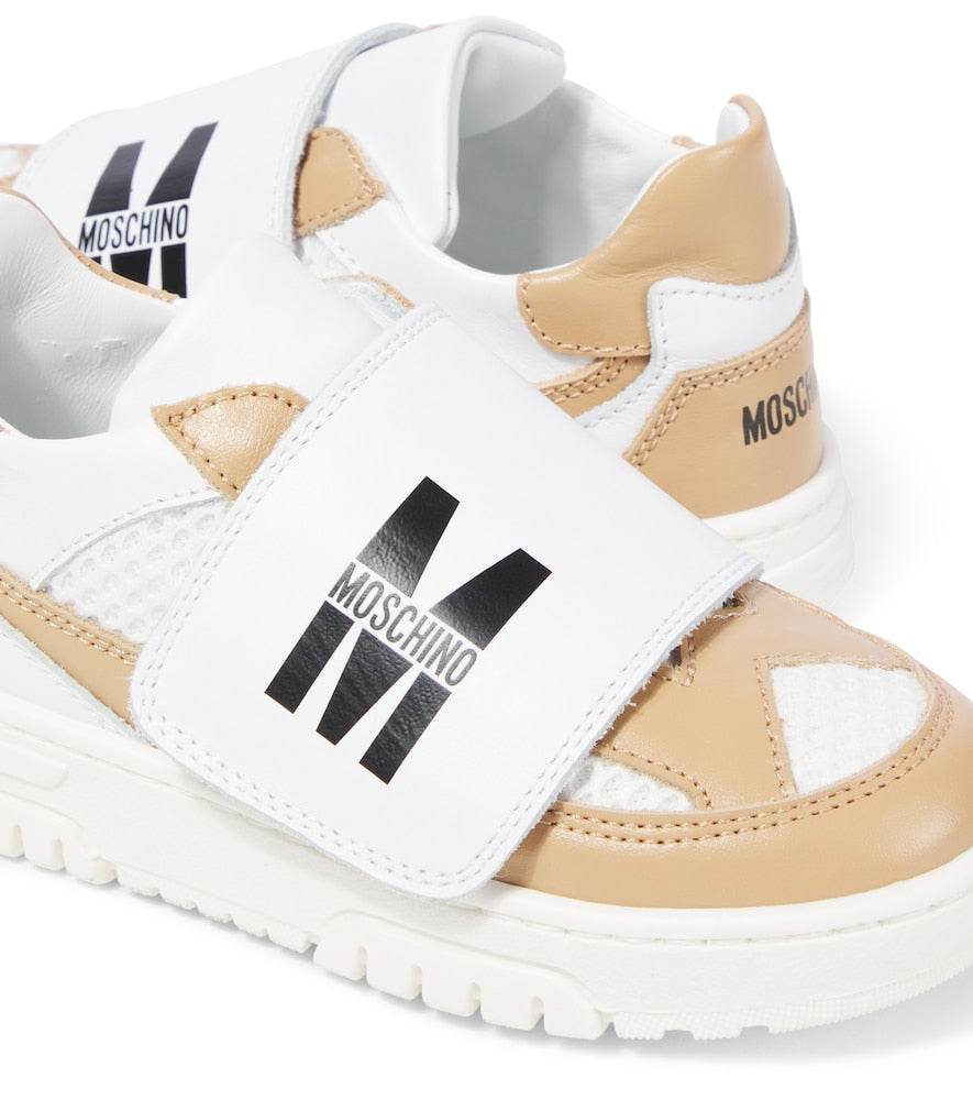 Leather sneakers