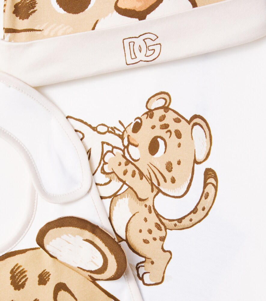 Baby set of printed cotton romper, bib and cap