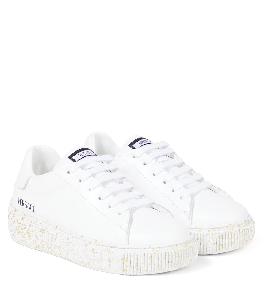 Leather sneakers