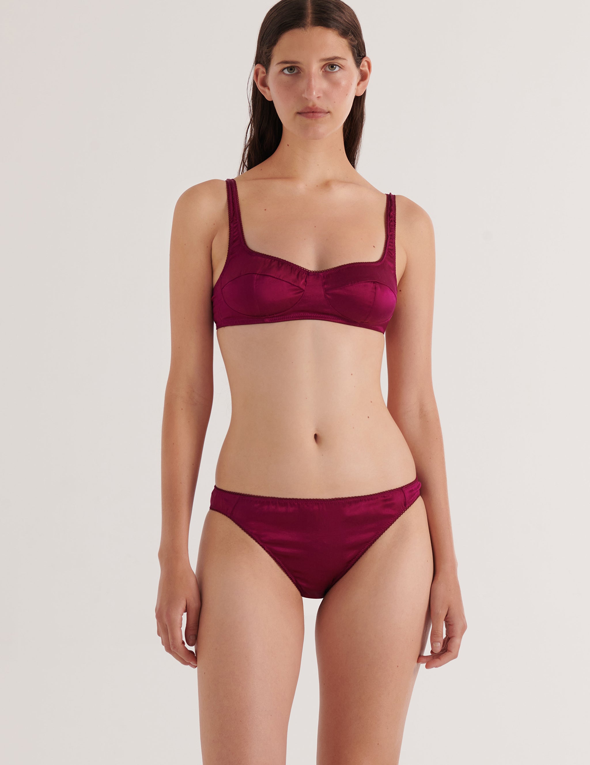 Gwyneth Panty Cranberry