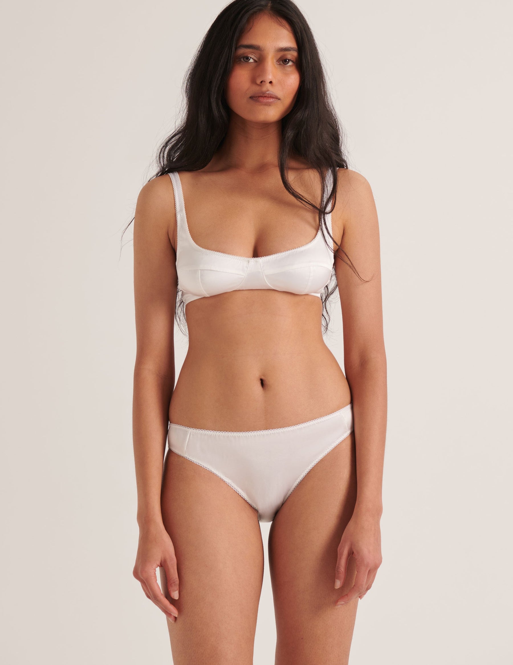 Penelope Bralette White