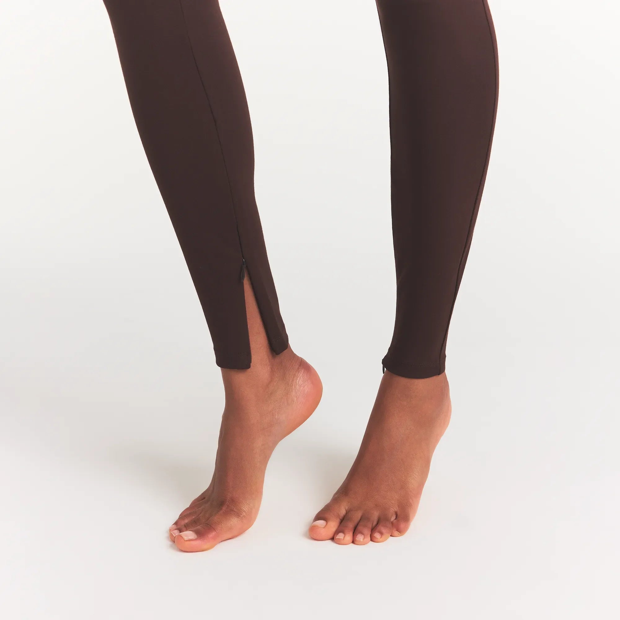 The Essential Collection High-waisted Legging