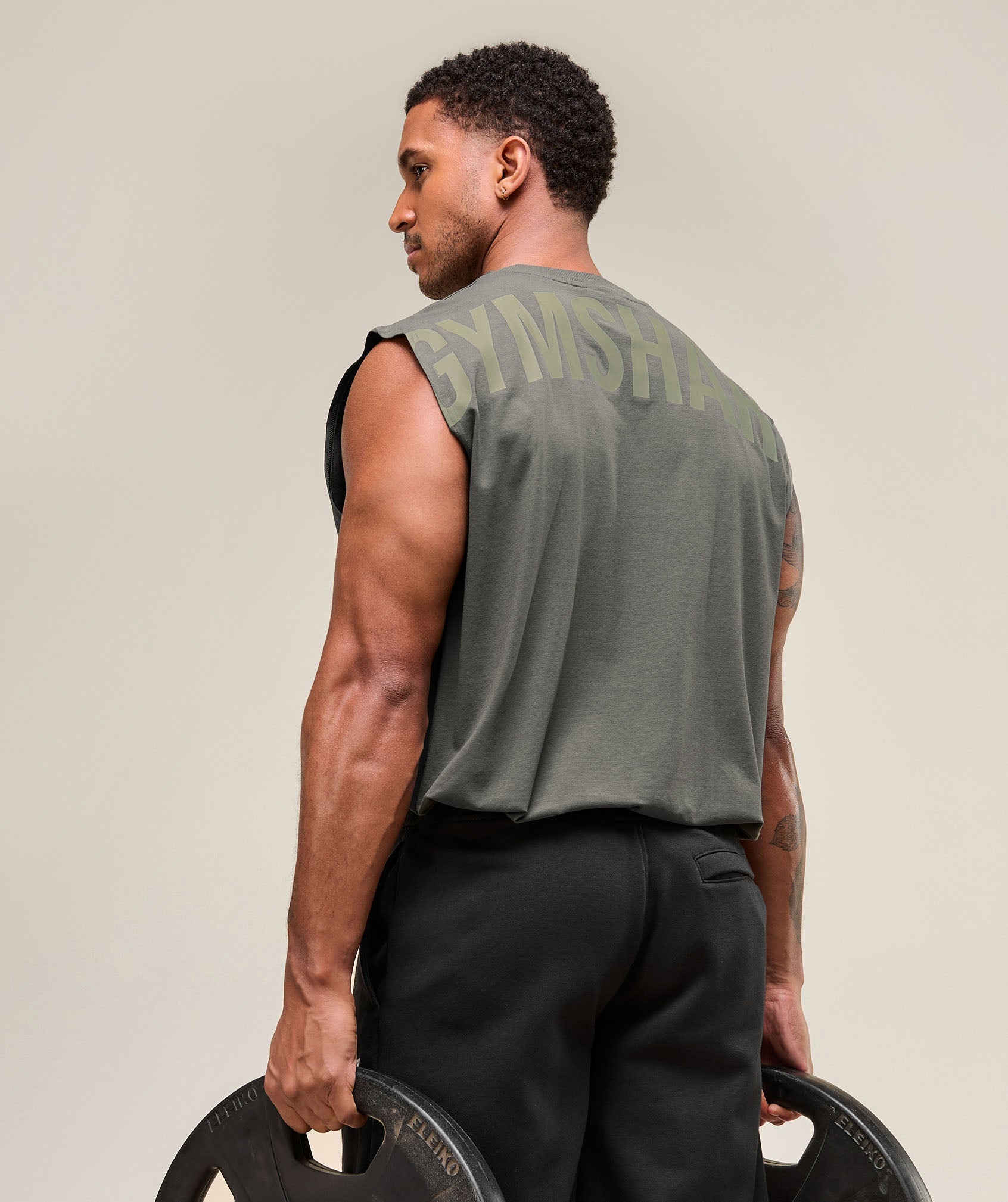 Gymshark Power Cut Off Tank - Strength Green