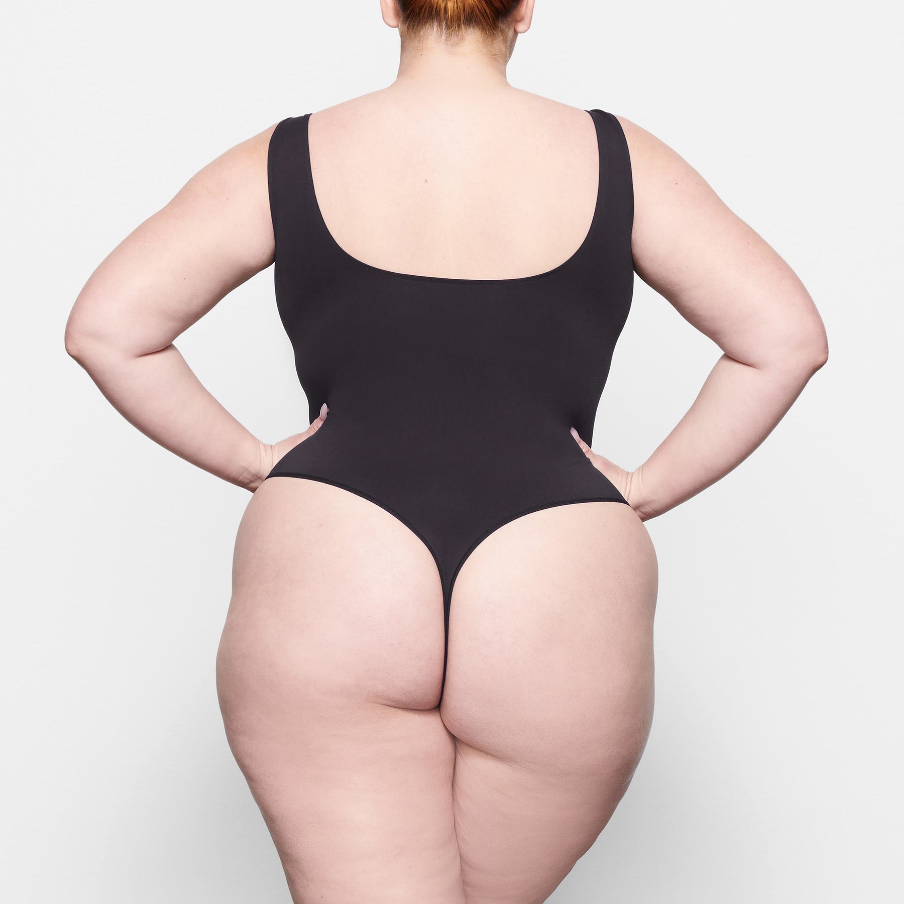 SOFT SMOOTHING SEAMLESS THONG BODYSUIT | ONYX