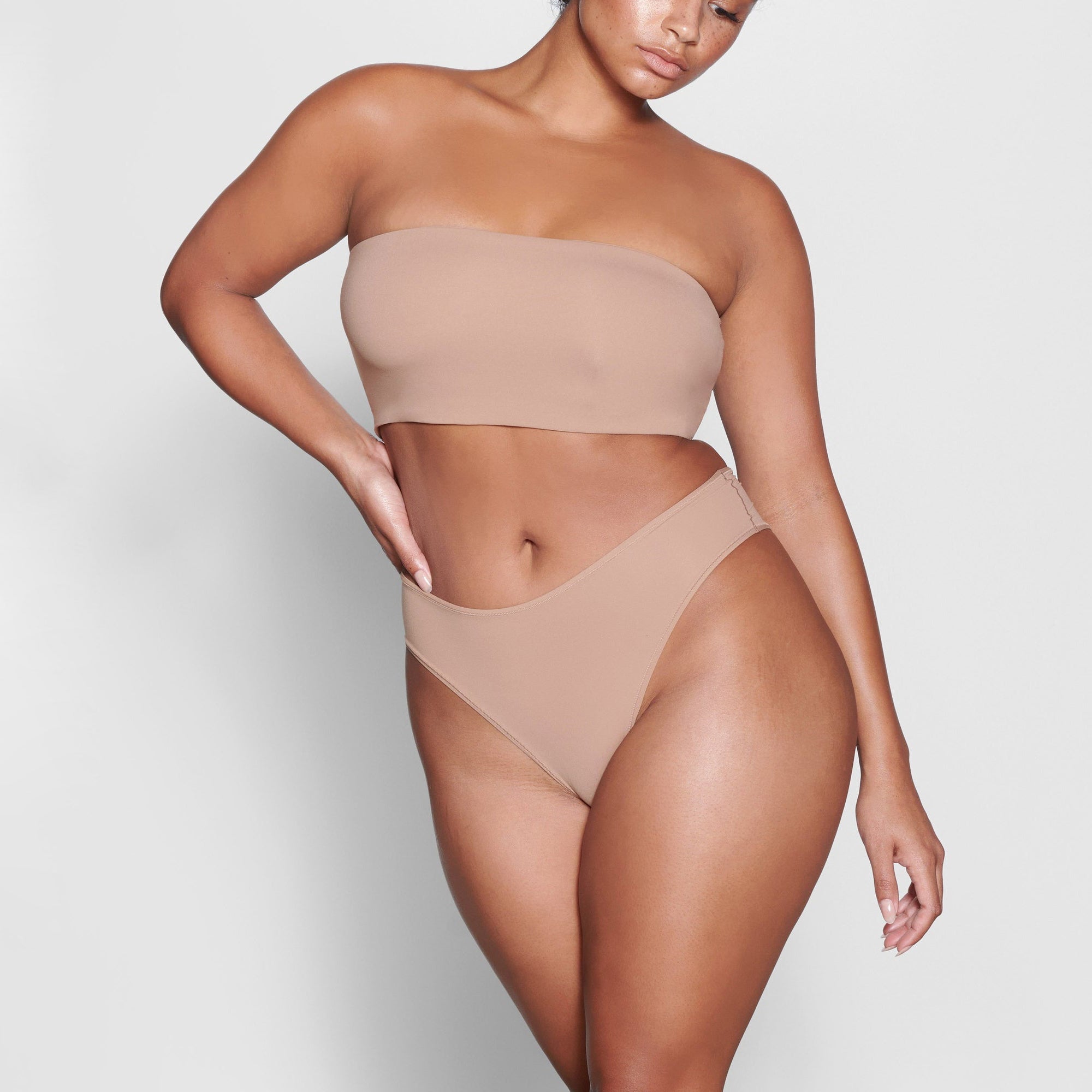 Fits Everybody Bandeau