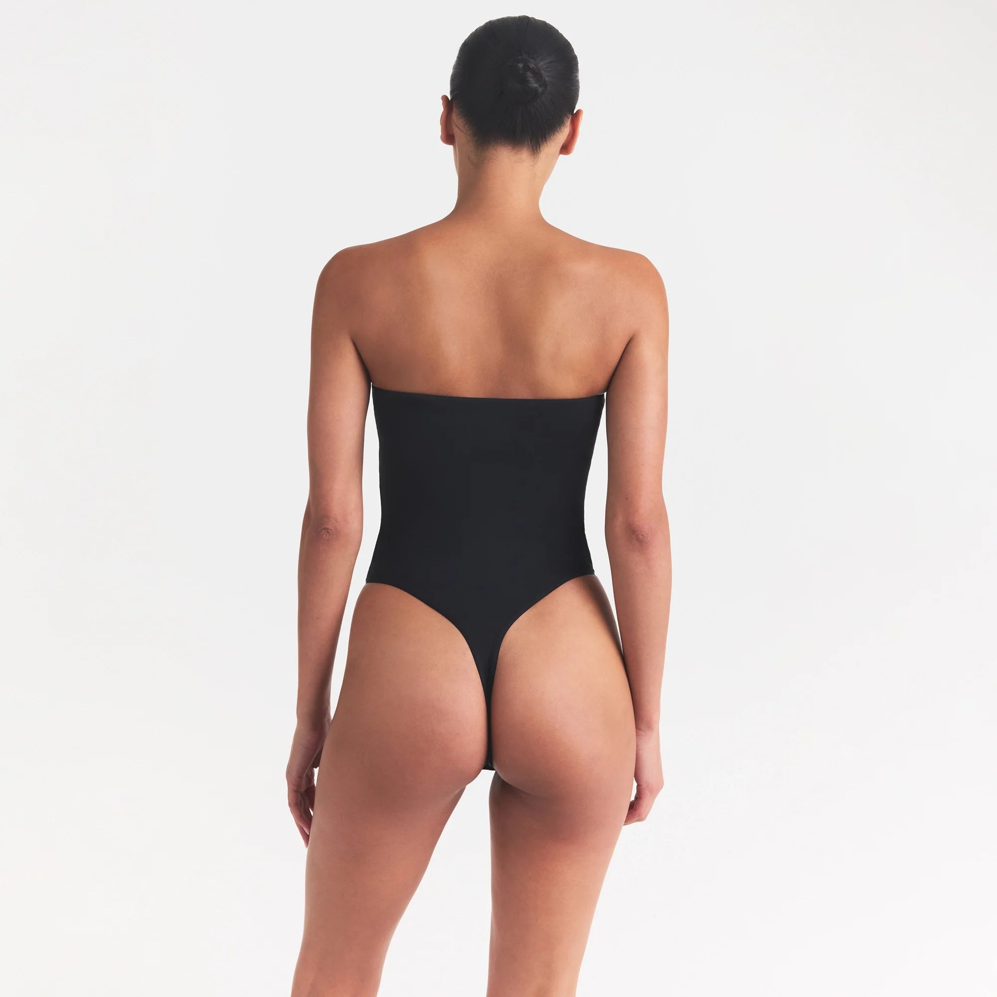 Smooth Layers Strapless Bodysuit
