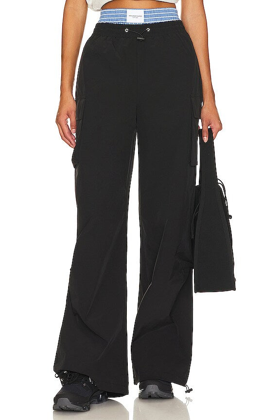superdown Josie Parachute Pant in Black