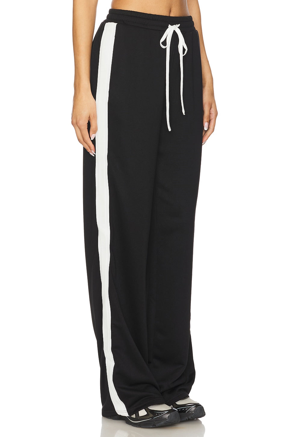 superdown Jasmina Track Pant in Black