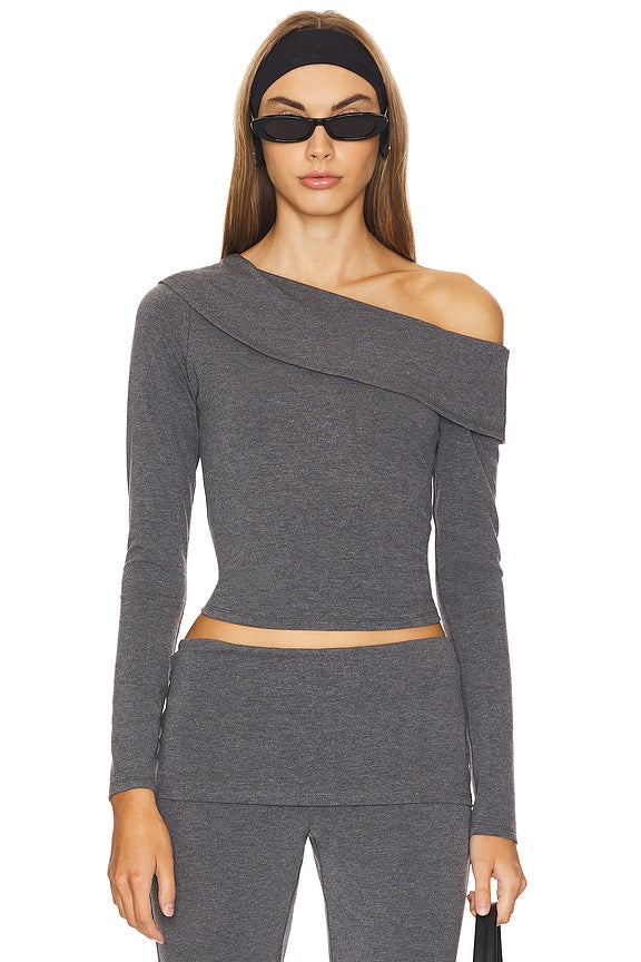 superdown Jordy Off Shoulder Top in Grey
