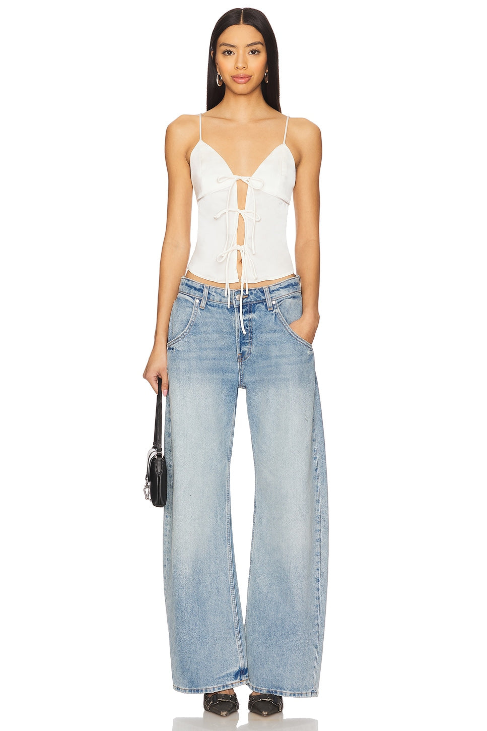 superdown Anahi Cami Top in Ivory