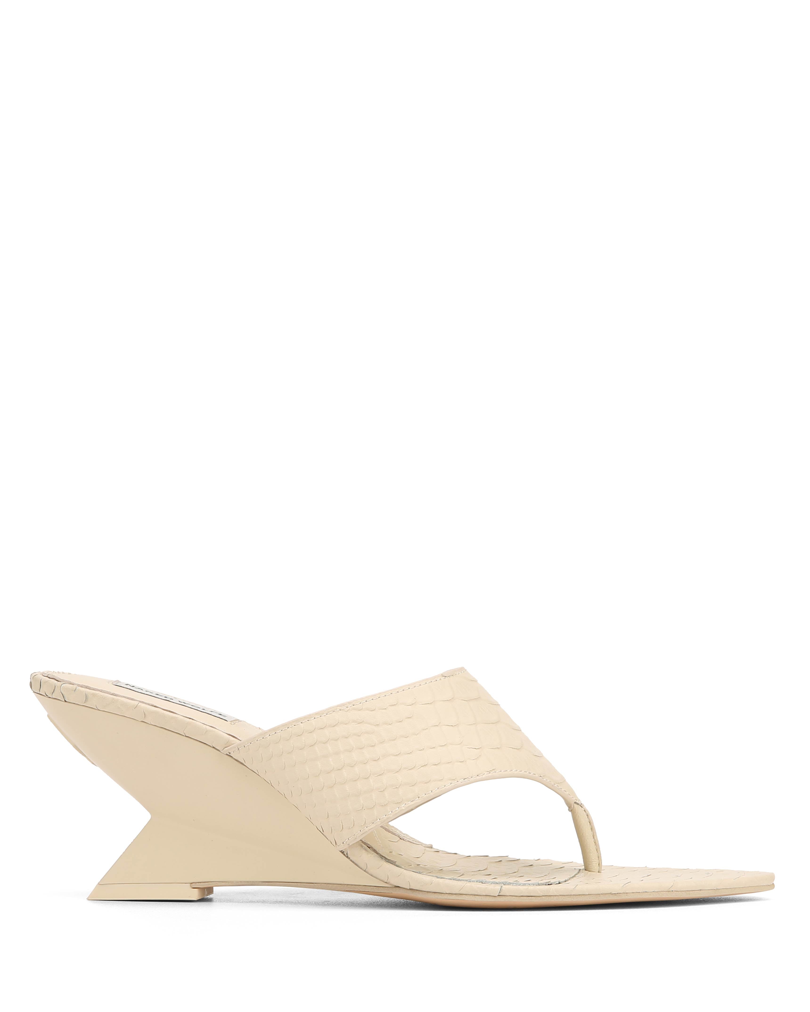 Stampede Off White Snake