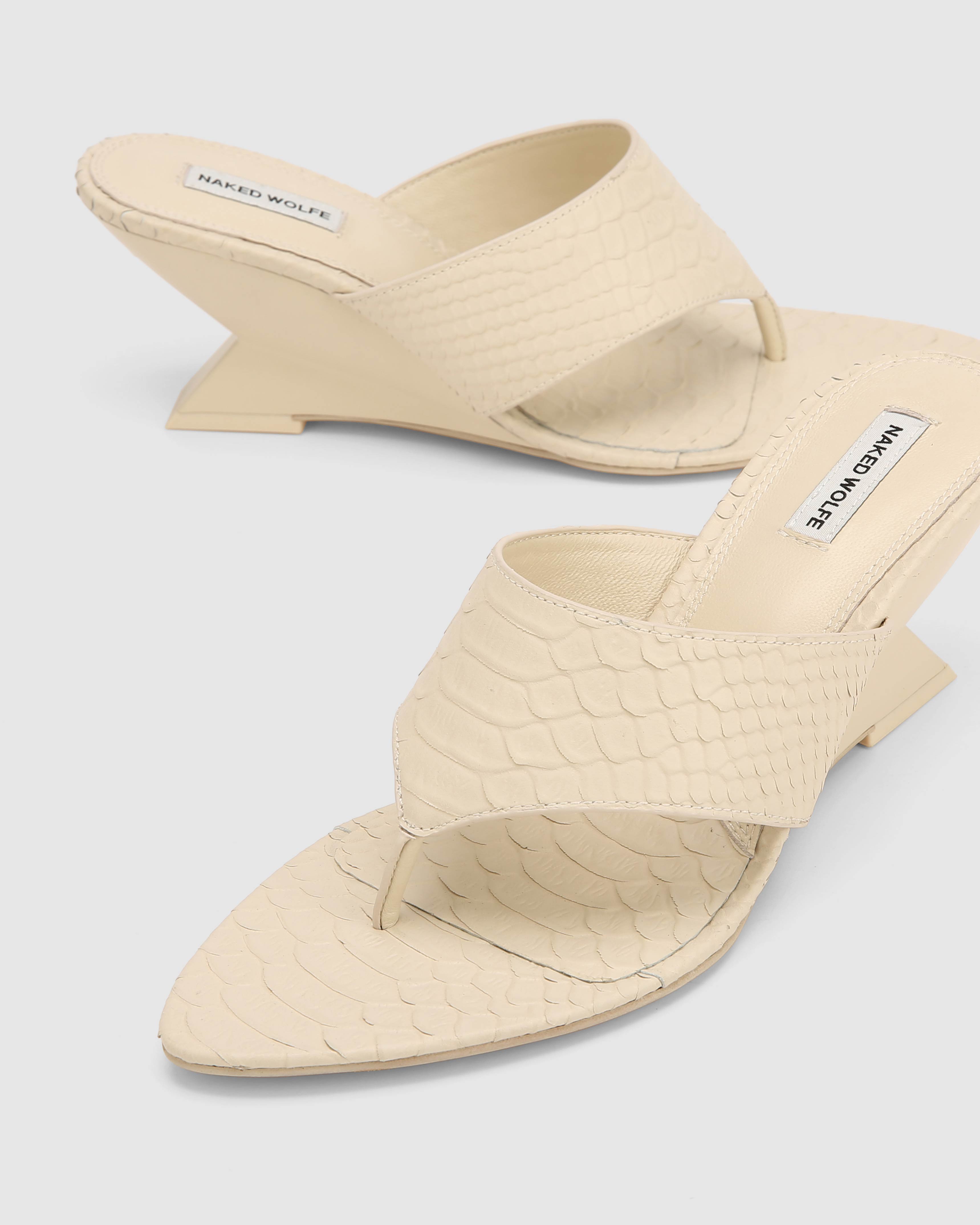 Stampede Off White Snake