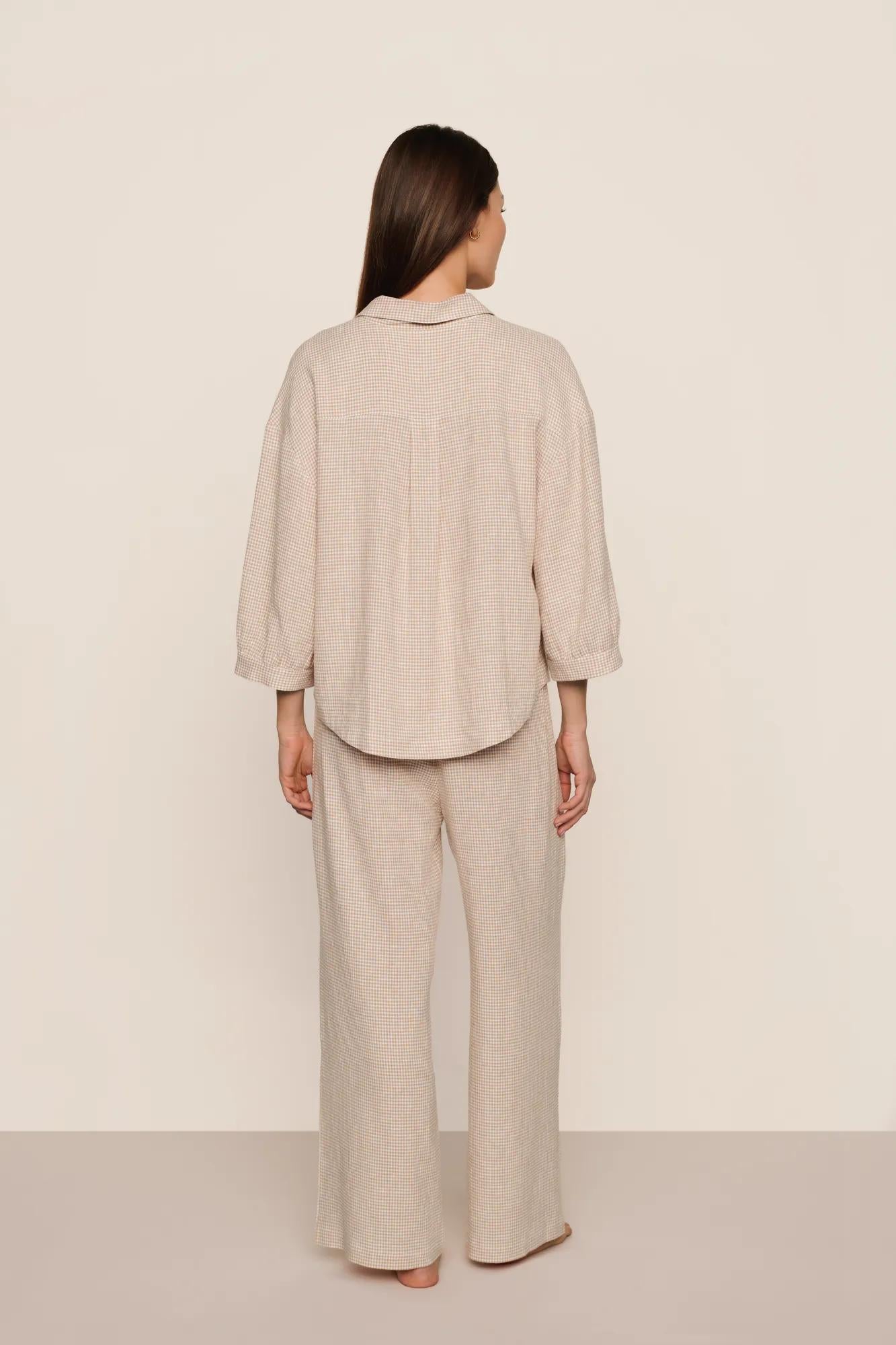 Linen Blend Relaxed Quarter Sleeve Top