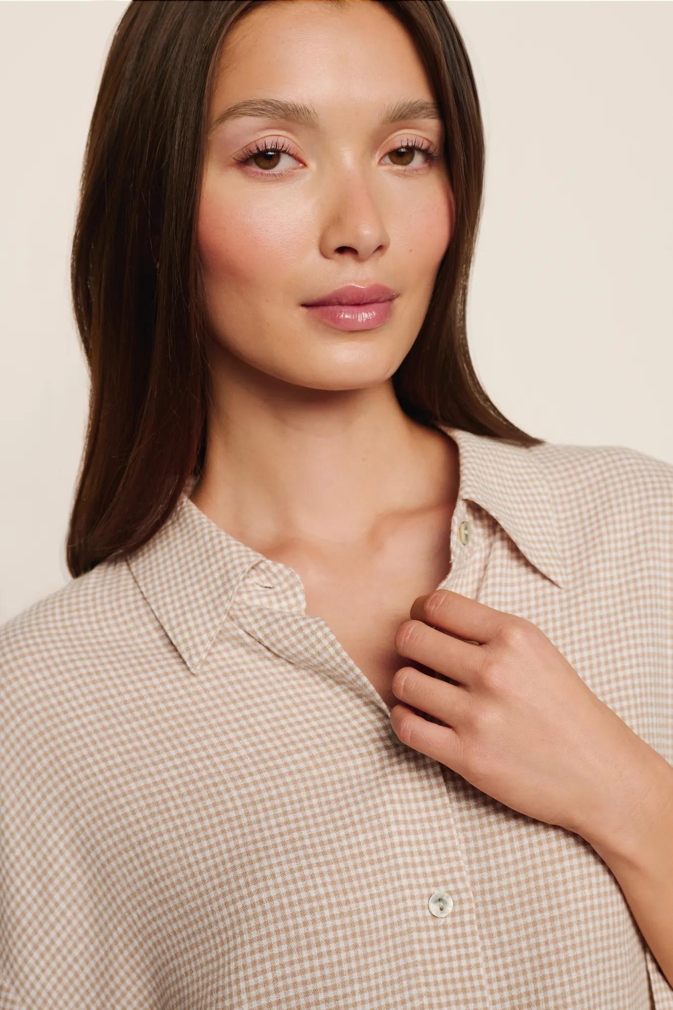 Linen Blend Relaxed Quarter Sleeve Top