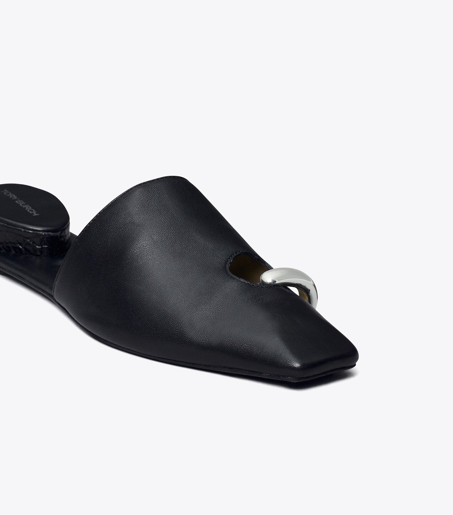 Pierced Mule — Part 1