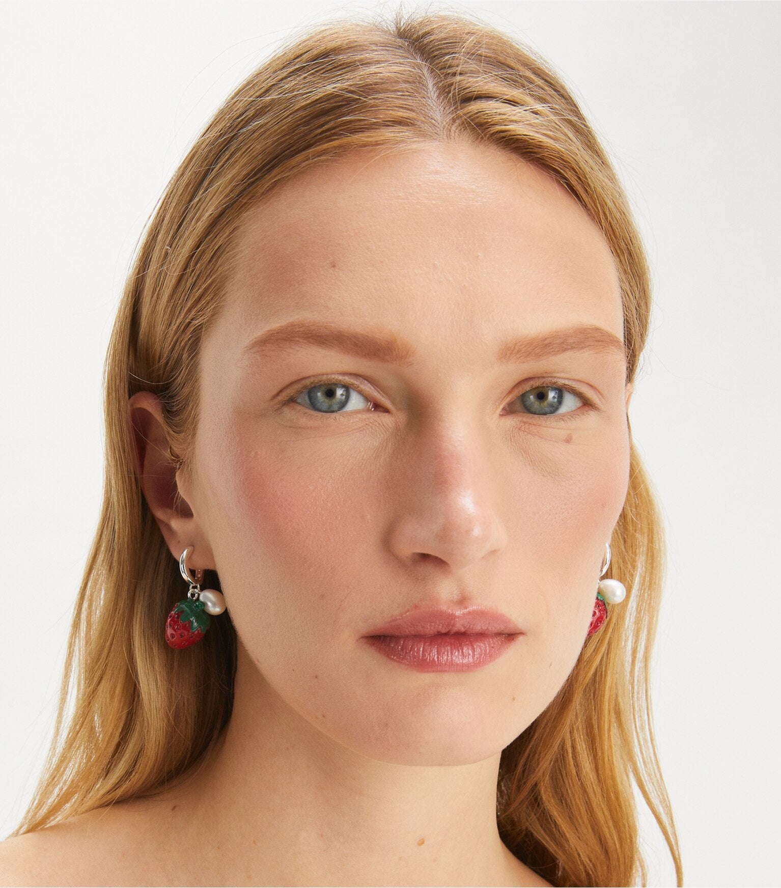 Curiosity Strawberry Earrings