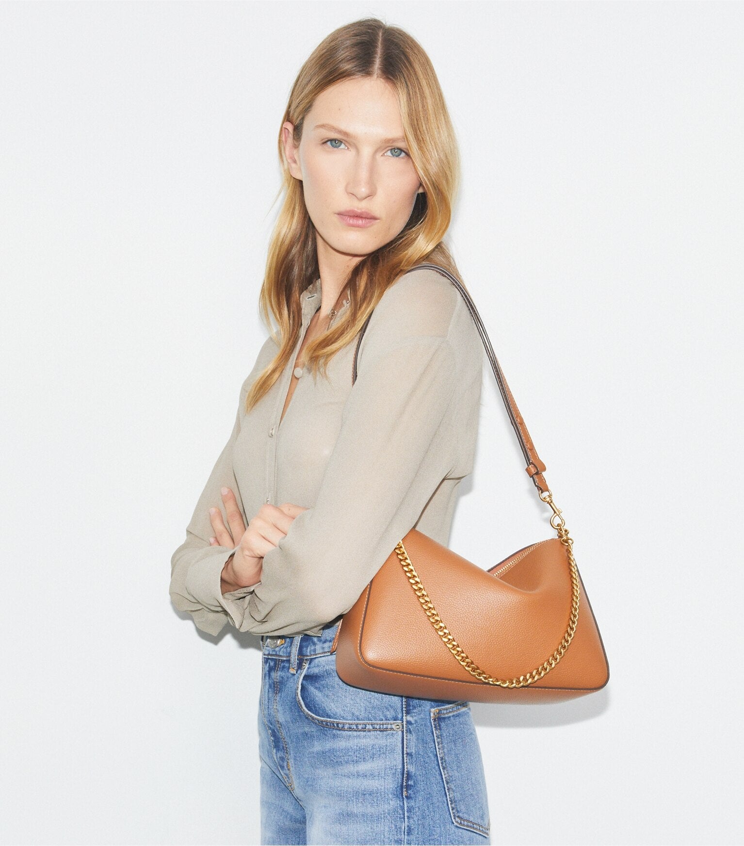 Perry Shoulder Bag