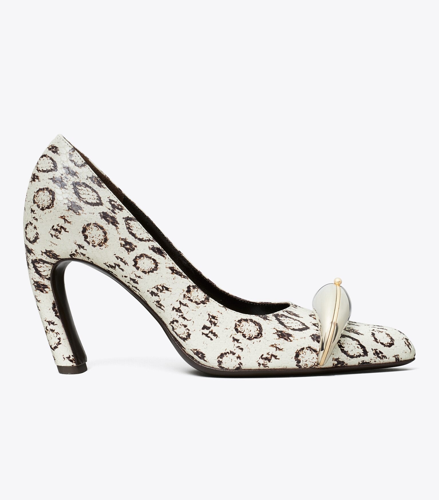 Pierced Pump