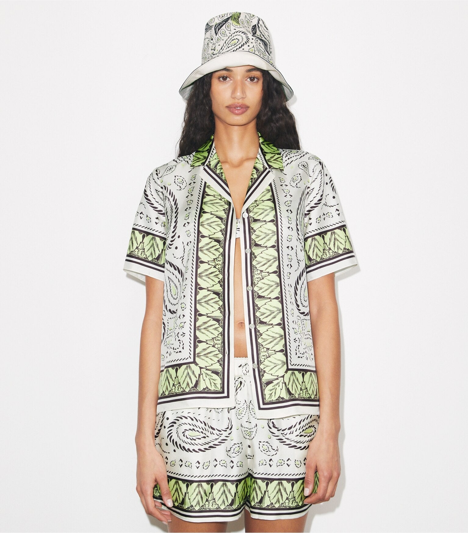 Cockatoo Printed Bucket Hat