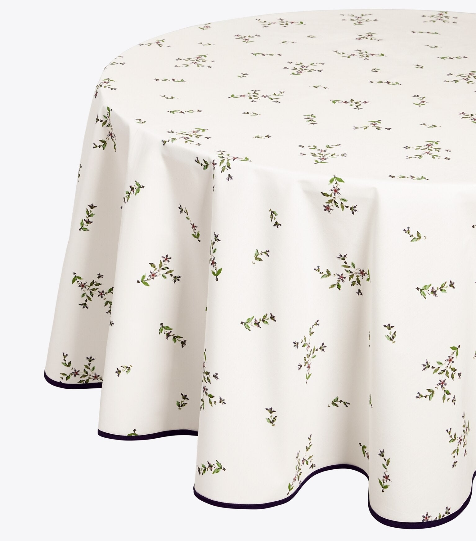 Jolie Fleur Round Tablecloth, 70"