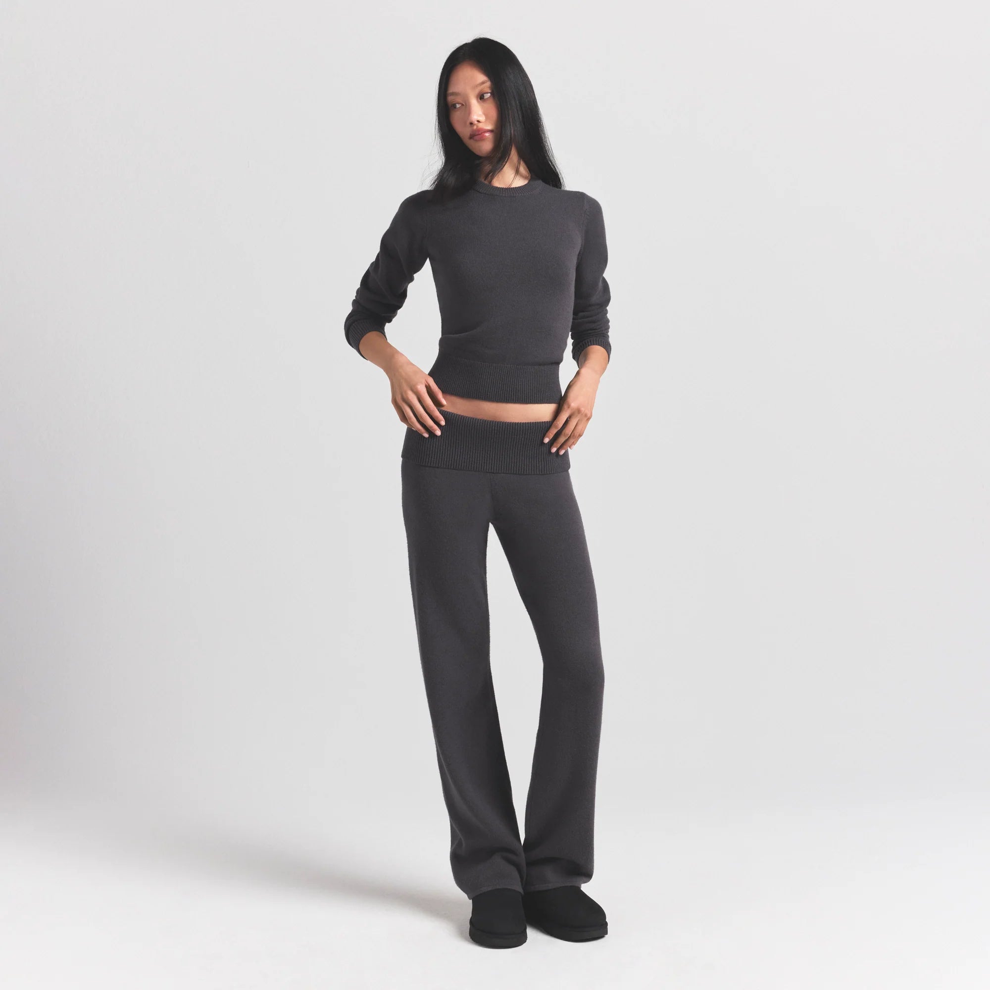 Sweater Knits Ribbed Long Sleeve Fitted Crew Neck