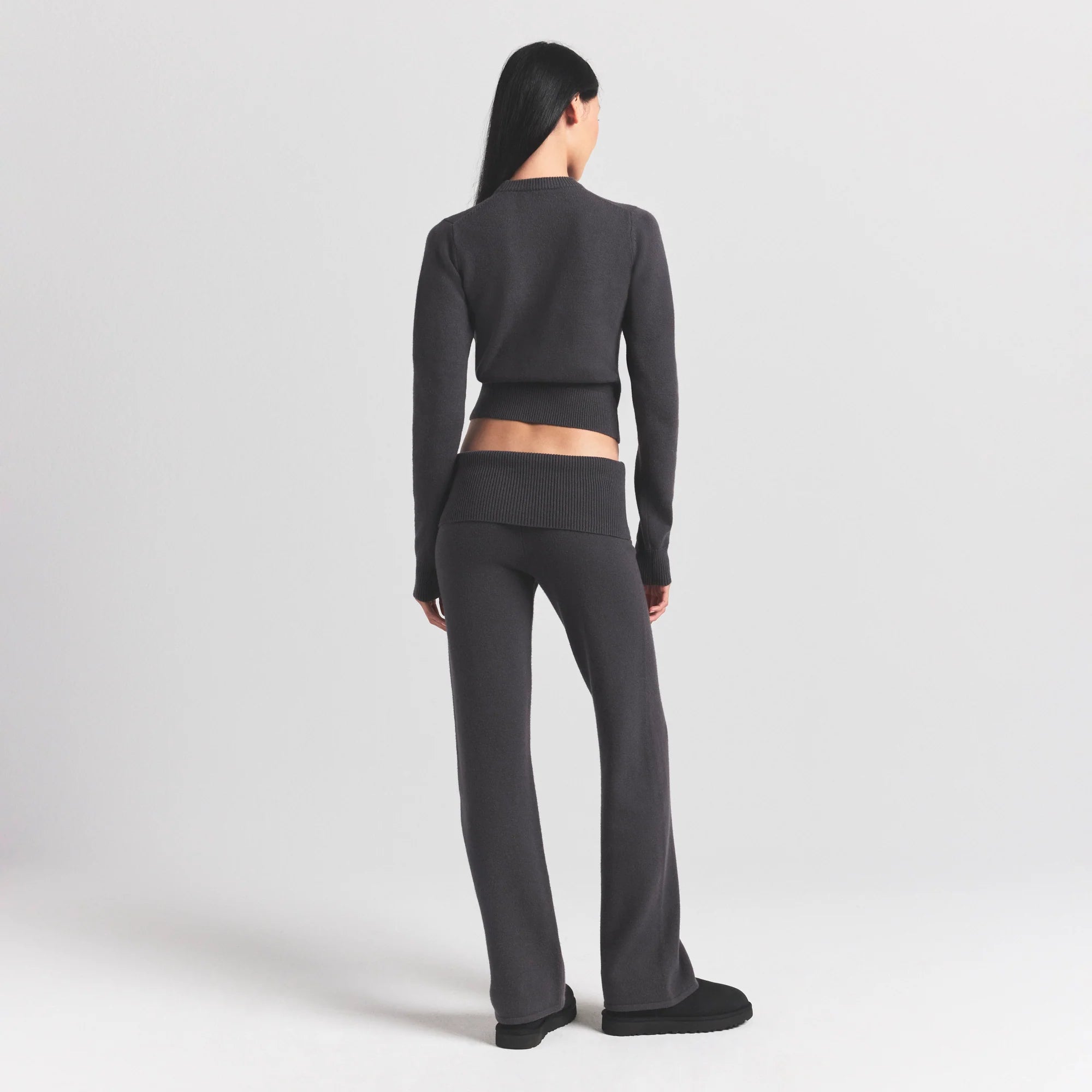 Sweater Knits Ribbed Long Sleeve Fitted Crew Neck
