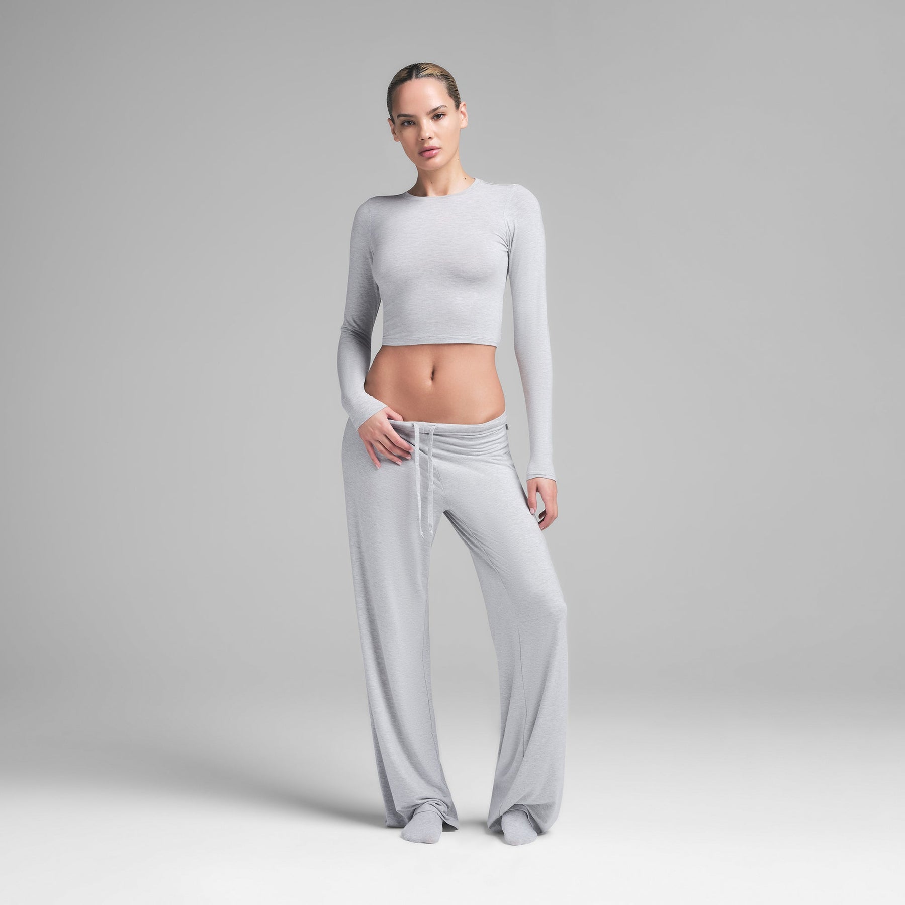 SKIMS SLEEP SUPER CROPPED LONG SLEEVE | LIGHT HEATHER GREY