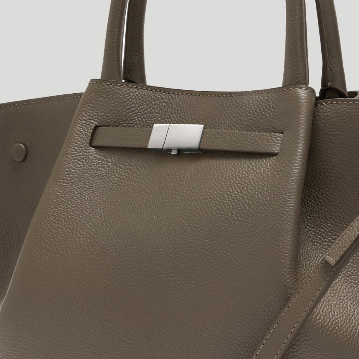 The Midi New York - Dark Taupe Small Grain