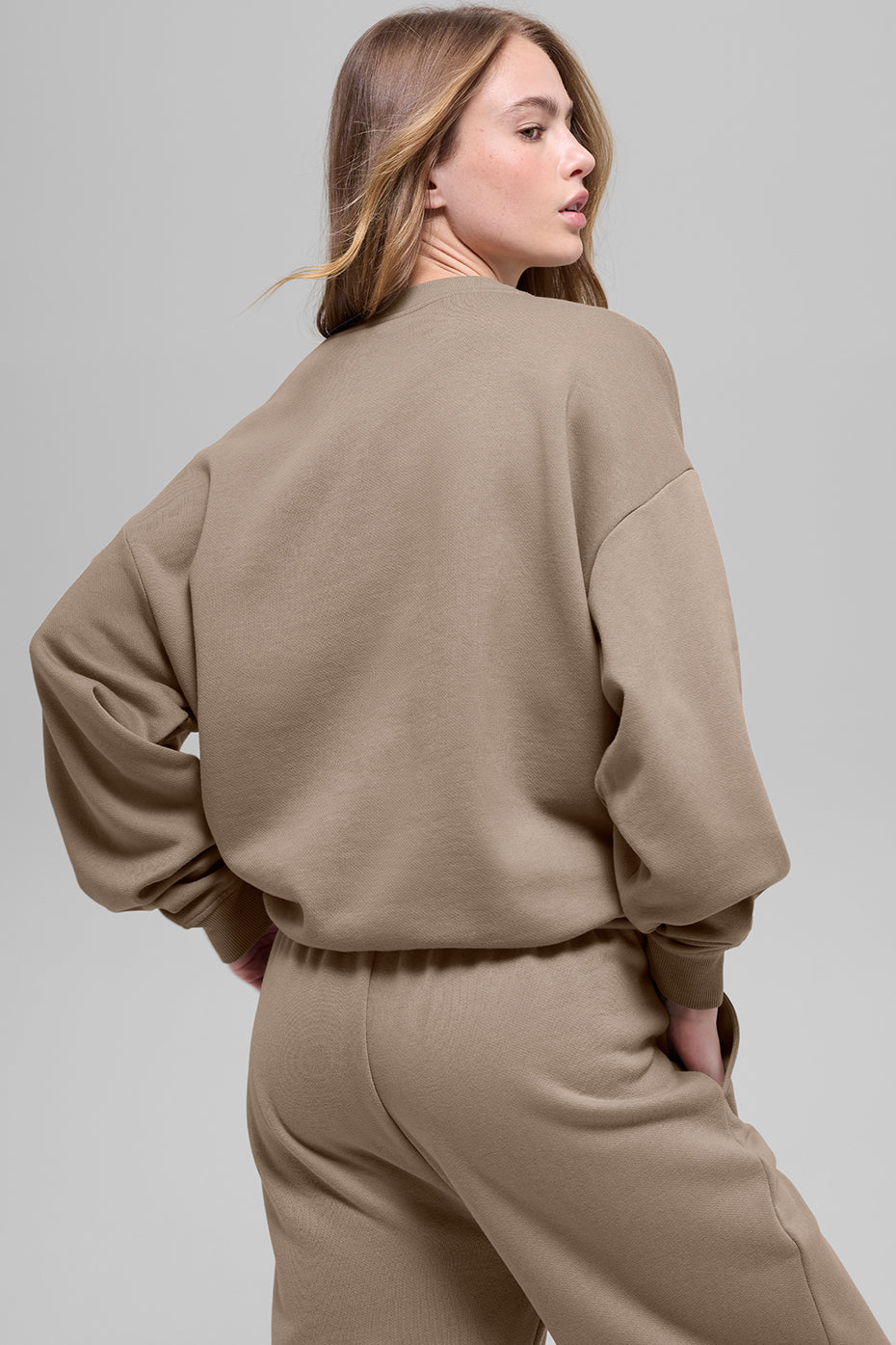 Accolade Crew Neck Pullover