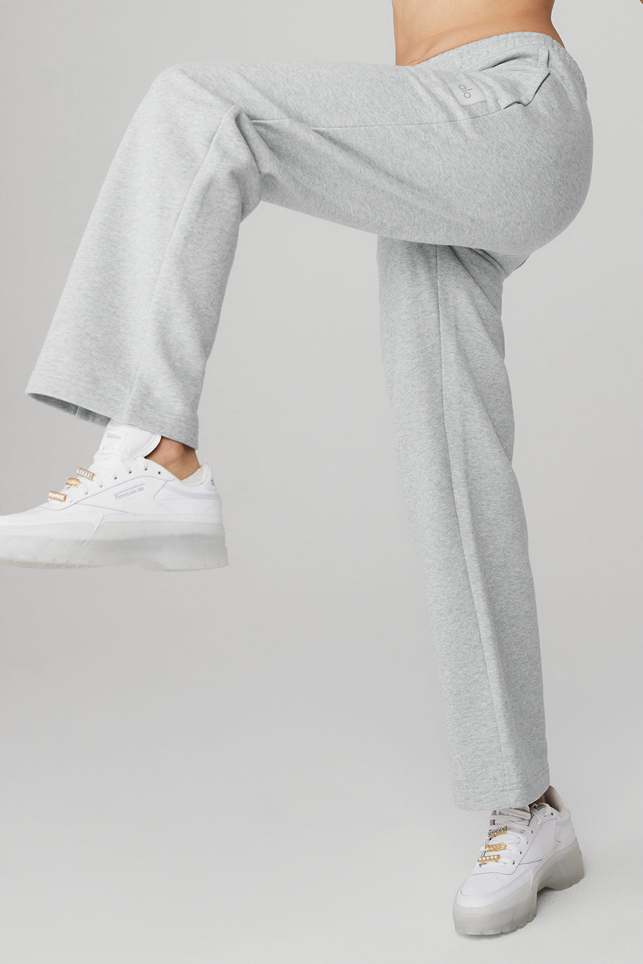 Renown Heavy Weight Sweatpant in gray, featuring a straight-leg fit and zippered pockets, perfect for a casual, street-ready style.