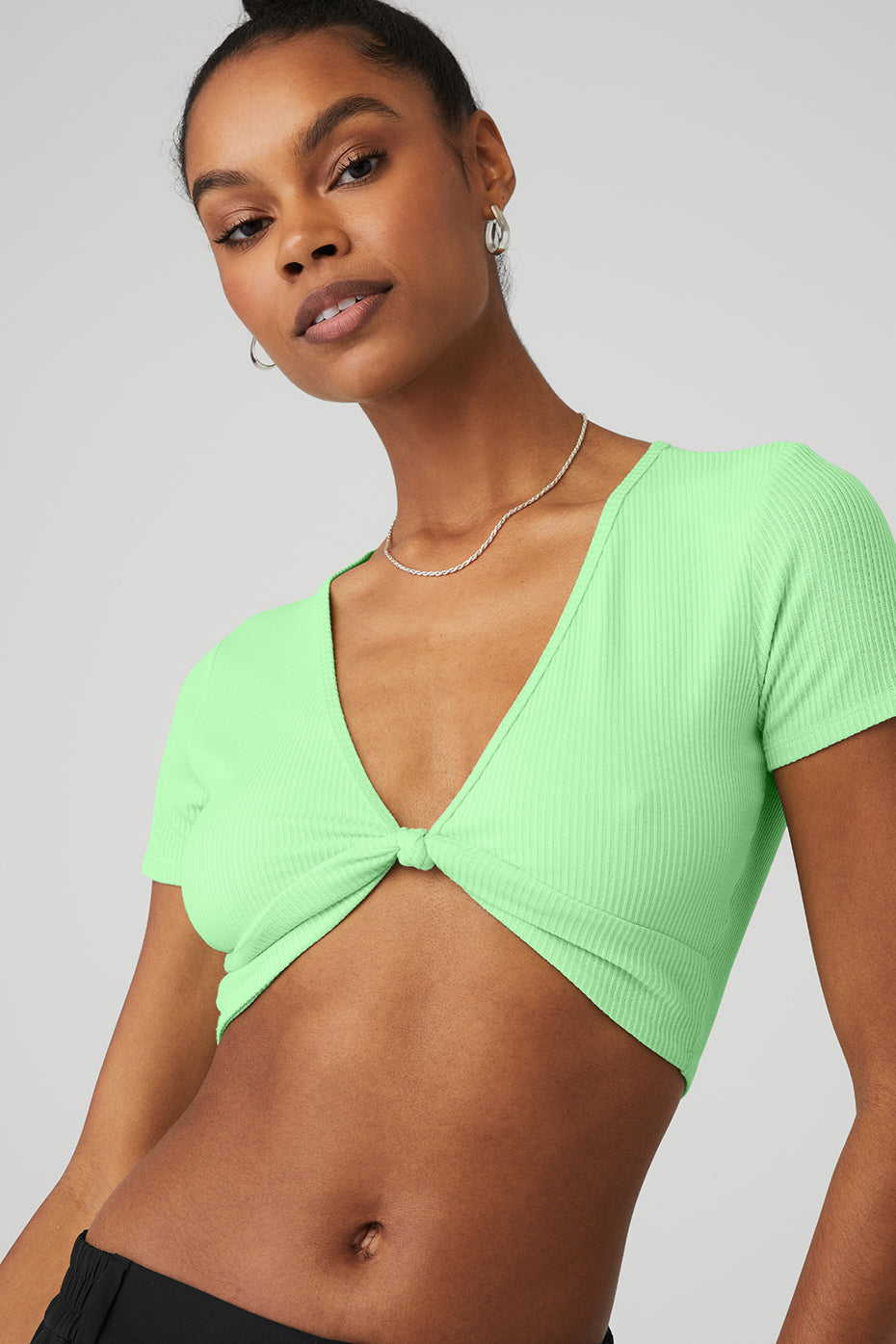 Ribbed Knotty Short Sleeve