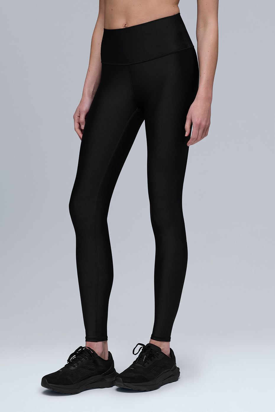 Airlift Winter Warm High-Waist Legging featuring a second-skin fit with brushed interior for breathability.