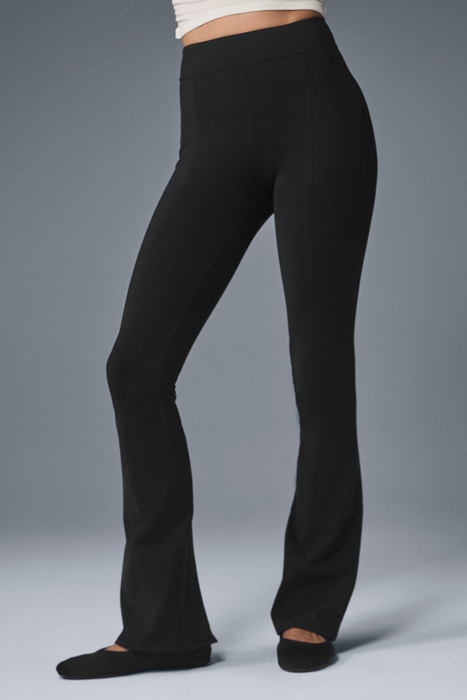 Airbrush High-Waist Kick-Back Legging