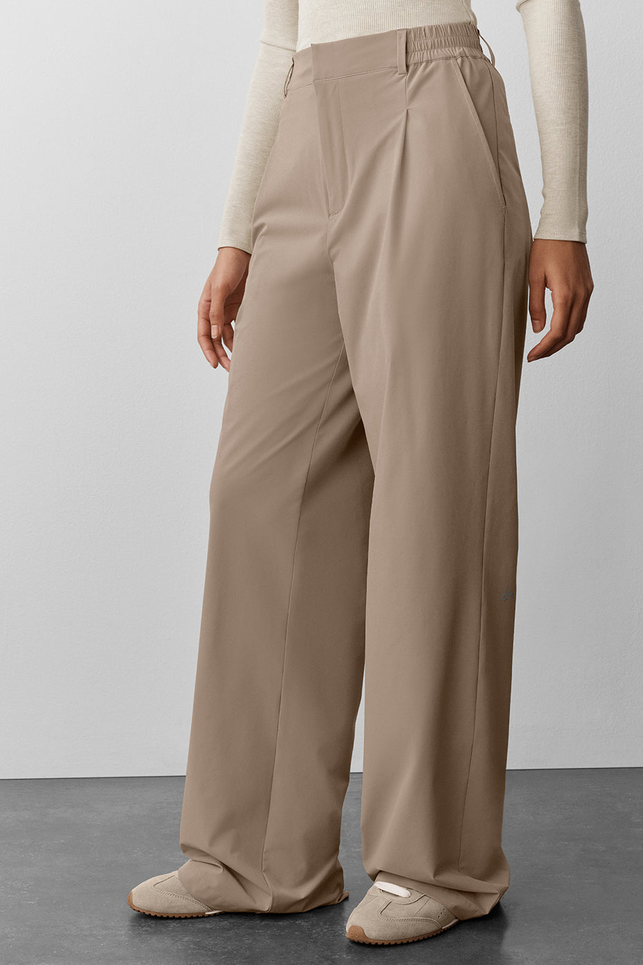 High-Waist Pursuit Trouser (Long)
