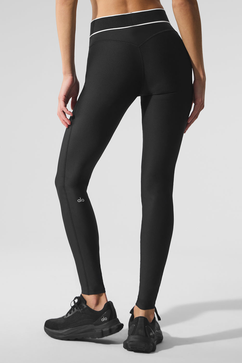 Airlift High-Waist Alignment Legging