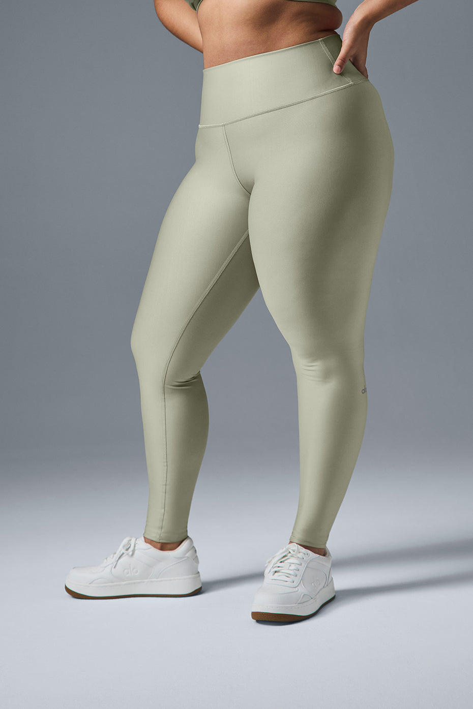 High-Waist Airlift Legging