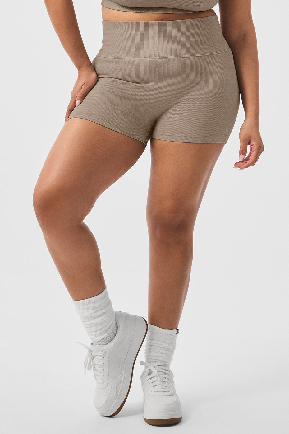 3" Seamless Ribbed Shimmer Short